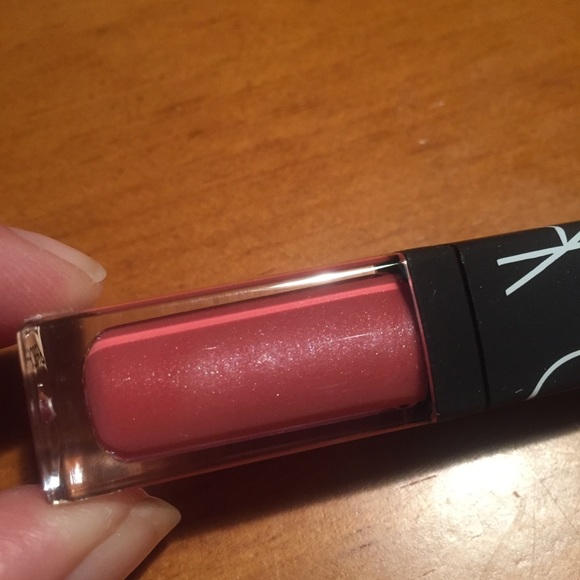 NARS Lipgloss Baby Doll 👄 - Picture 4 of 9